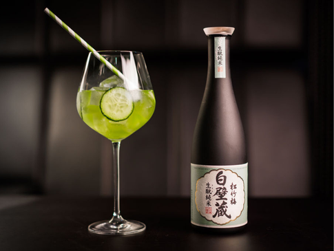 drinks japanese sake whiskey